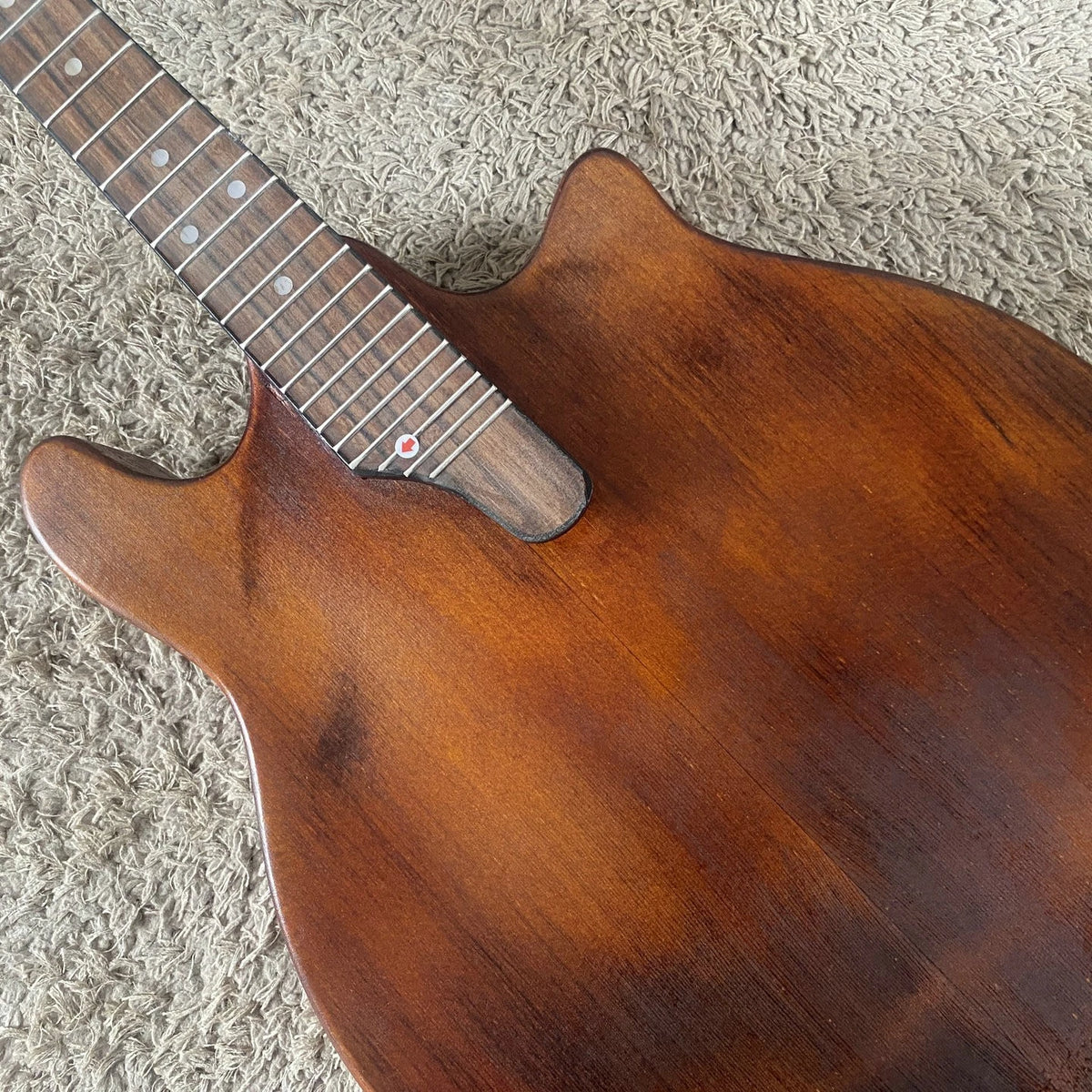 Washburn 8 String Mandolin, Spruce Veneer Top, Mahogany Neck, Rosewood Fretboard