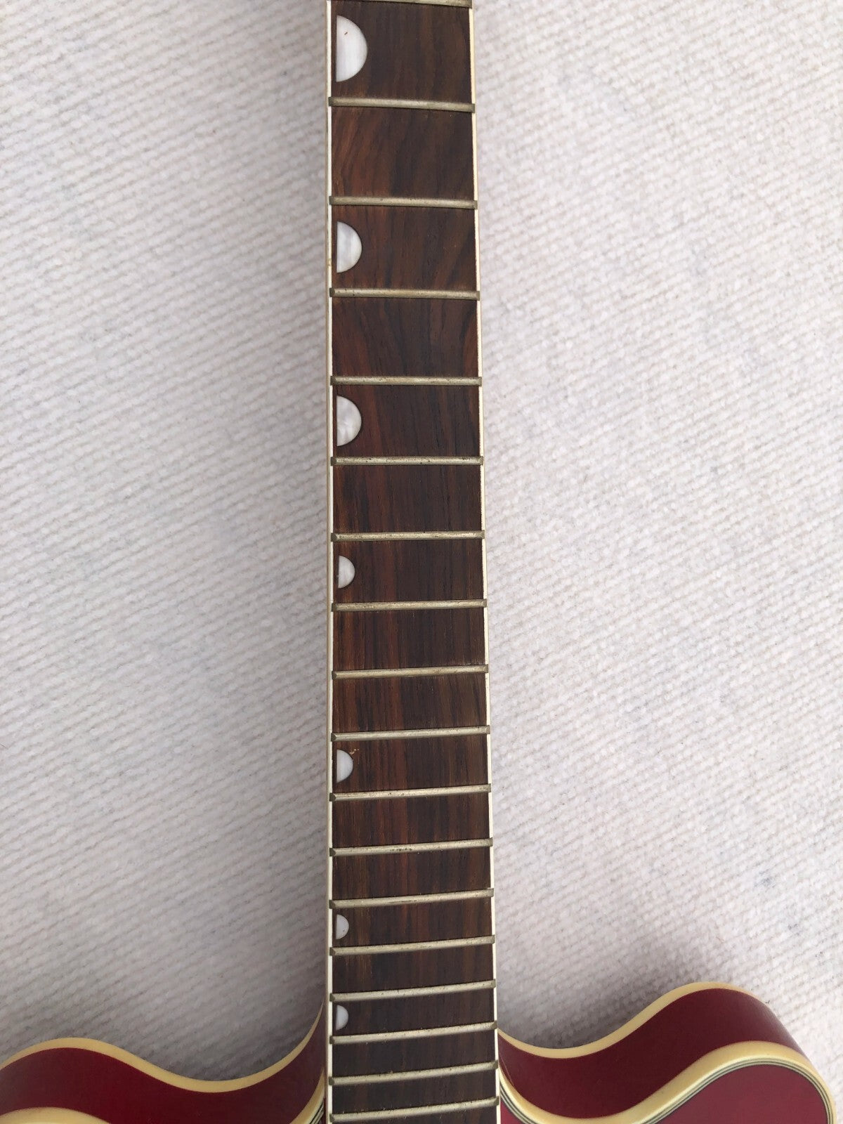 Red Tiger Maple Top Jazz Guitar Semi Hollow Body Maple Neck Rosewood Fingerboard