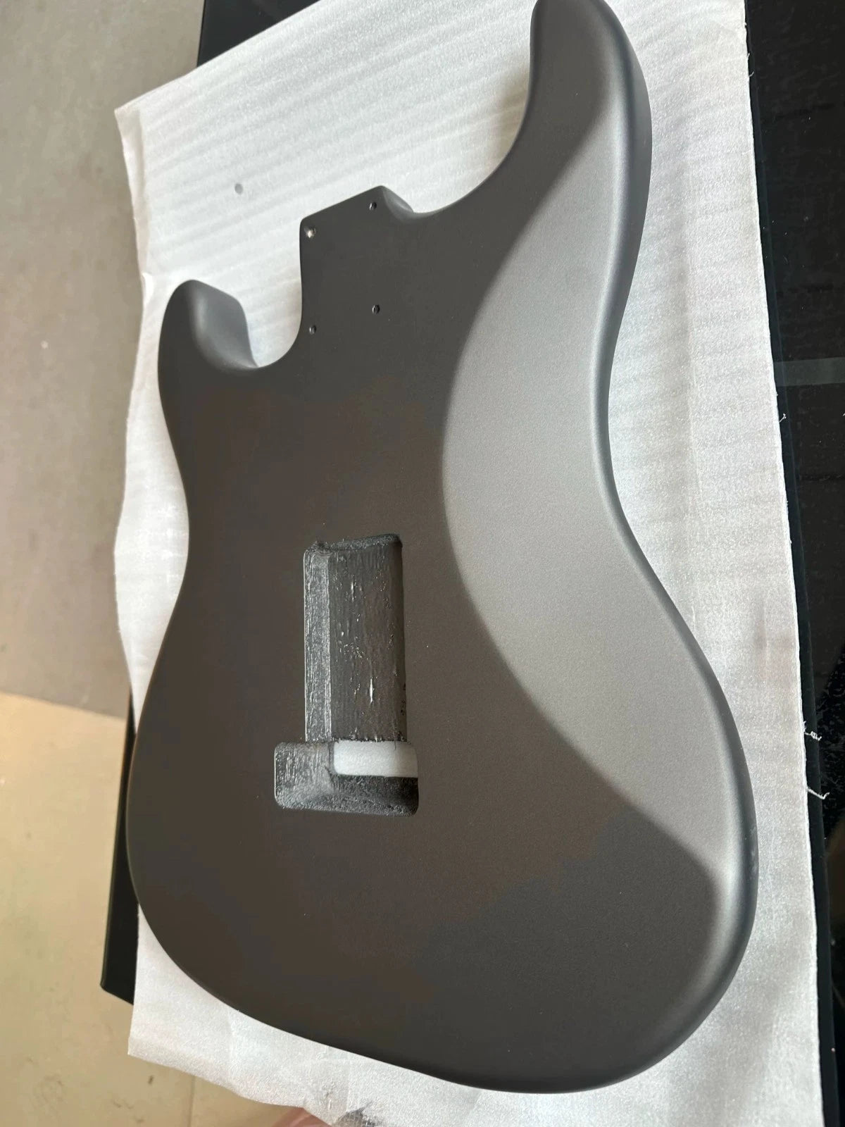 Metallic Grey SSS Guitar Paulownia Wood Body Fit ST