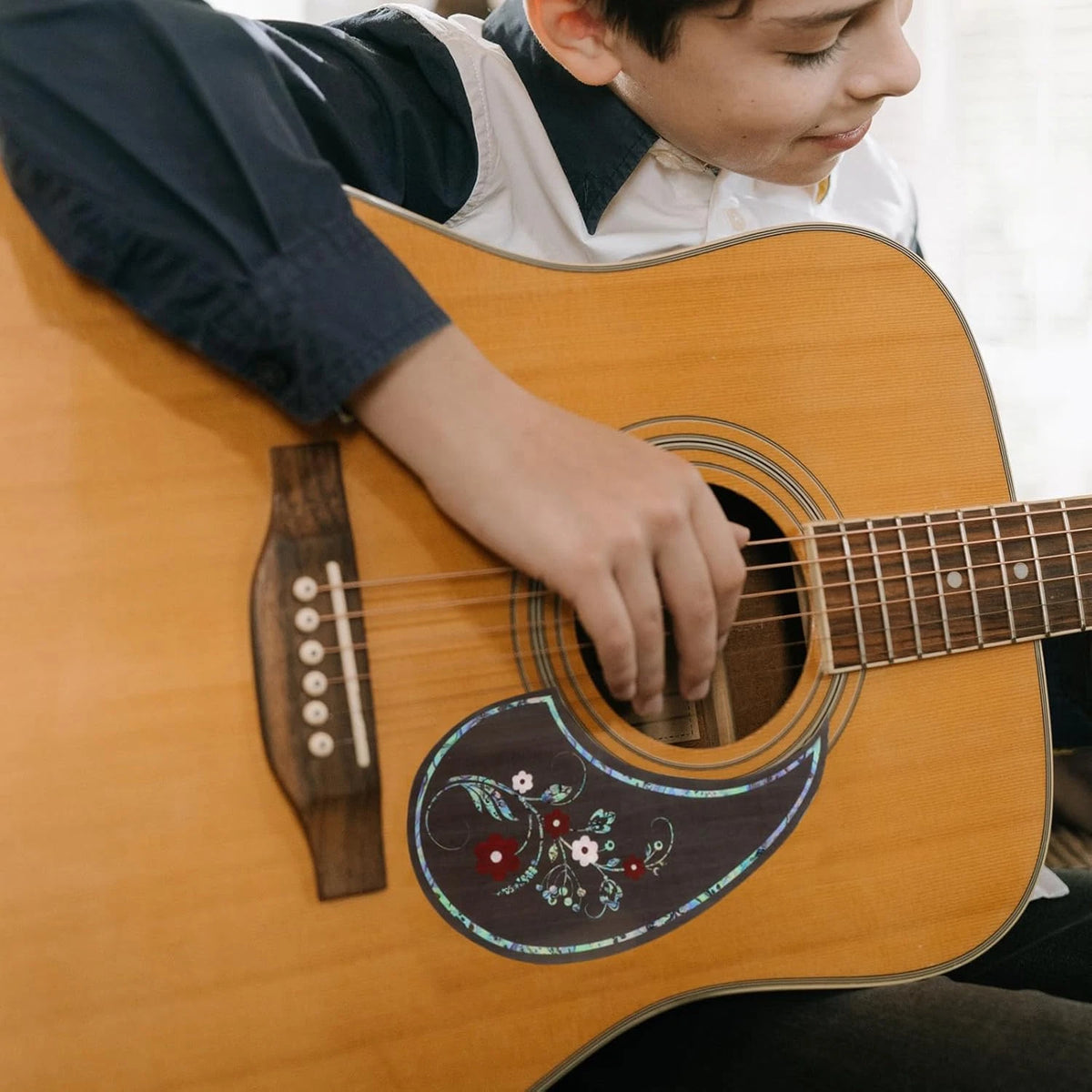 Wood Color Acoustic Guitar Pickguard with Abalone Inlay Top Roses