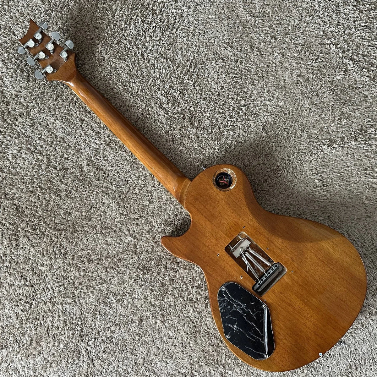 Green Burst Electric Guitar, Mahogany Body, Tiger Maple Veneer, Wilkinson Pickup