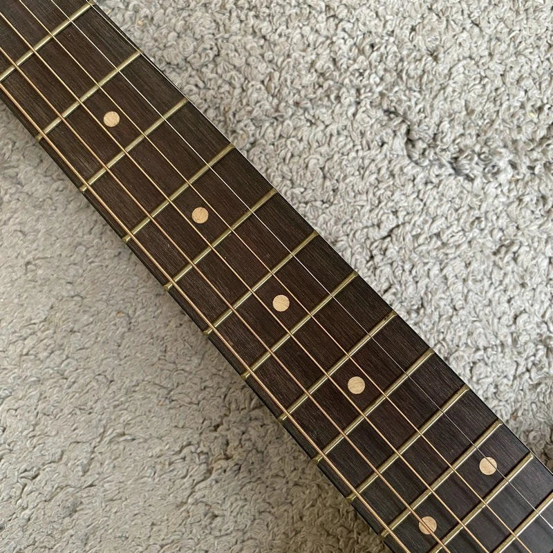 27-Inch Lili Mini Guitar, Koa Acacia Body, Mahogany Neck, Rosewood Fingerboard