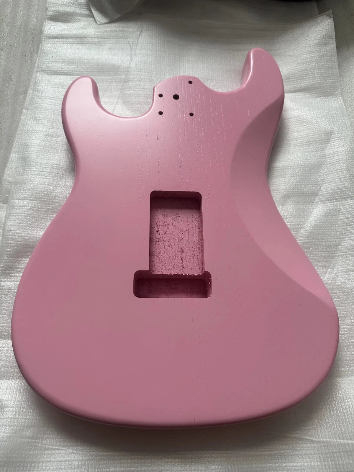 Matte Pink SSH Guitar Body Fit ST