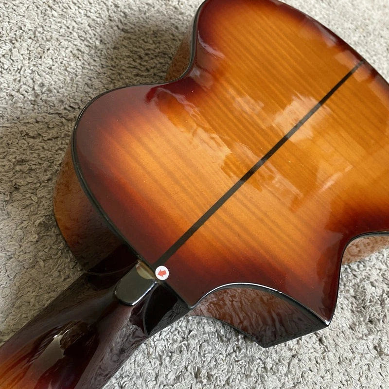 27-Inch Lili Mini Guitar, Tiger Maple Sunburst Finish