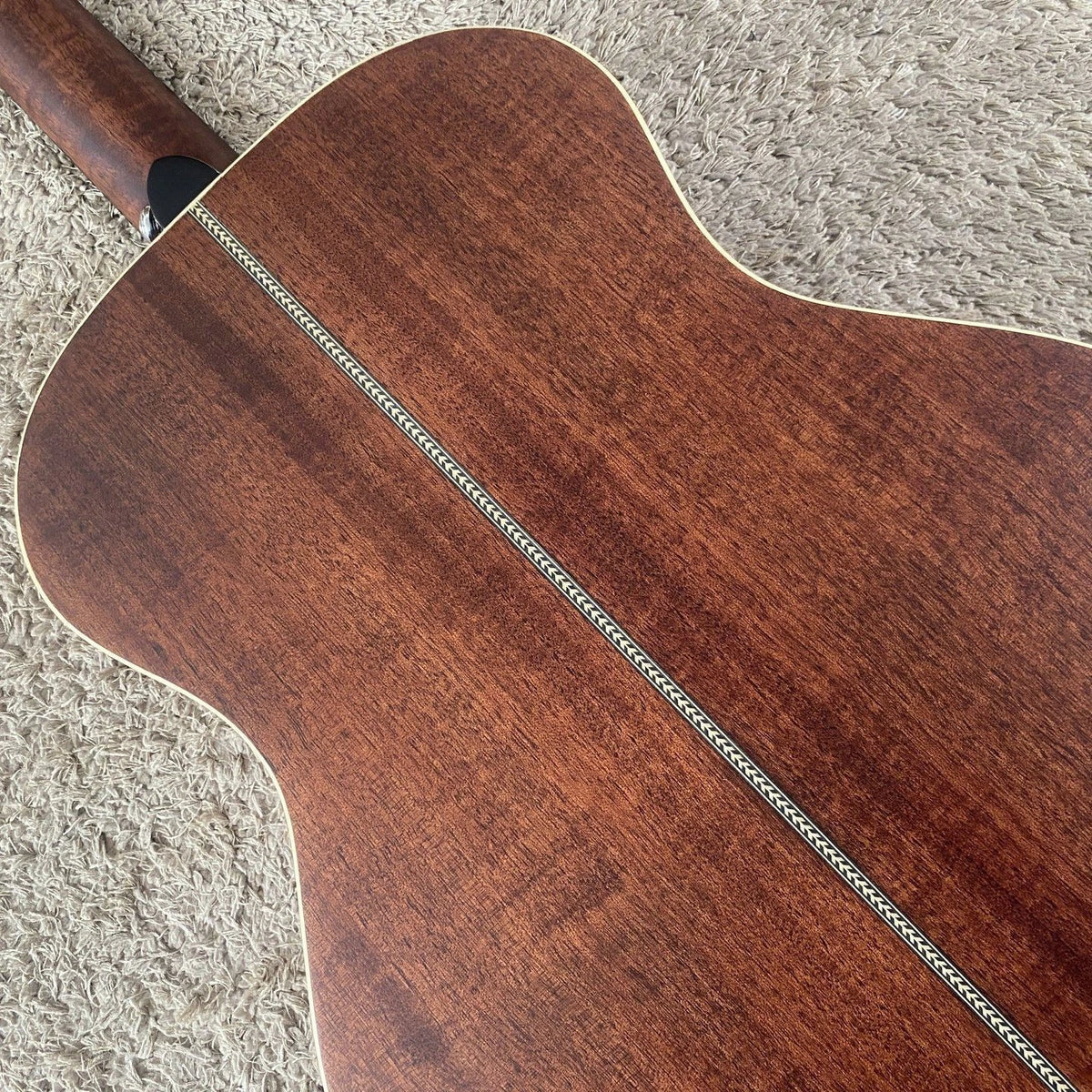 36-Inch Acoustic Guitar, Spruce Top, Rosewood Body