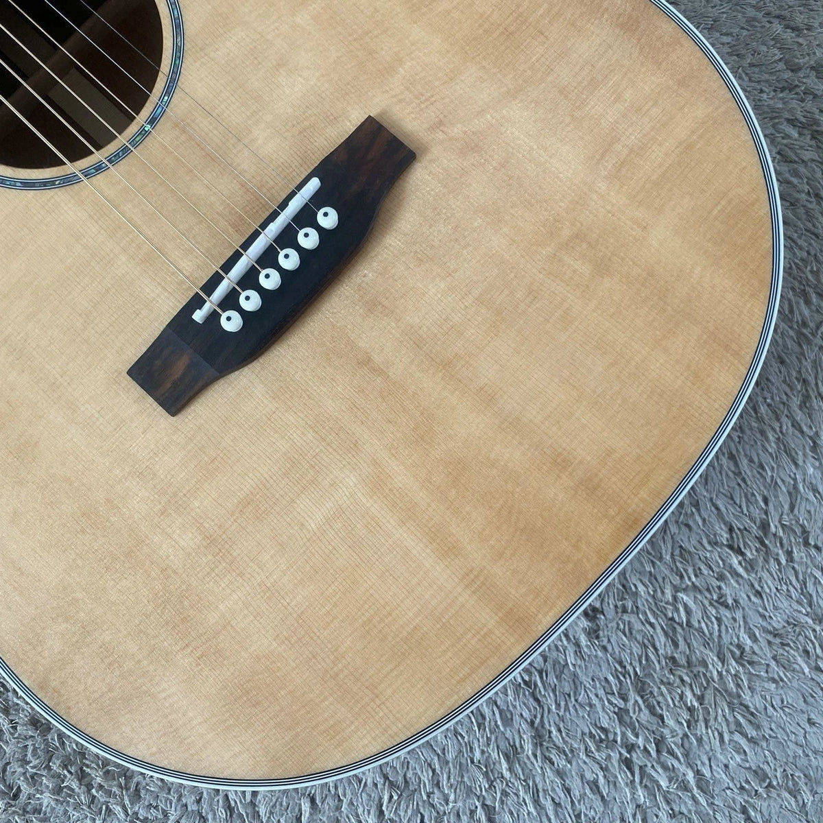 36-Inch Acoustic Guitar, Spruce Top, Flame-Okoume Body