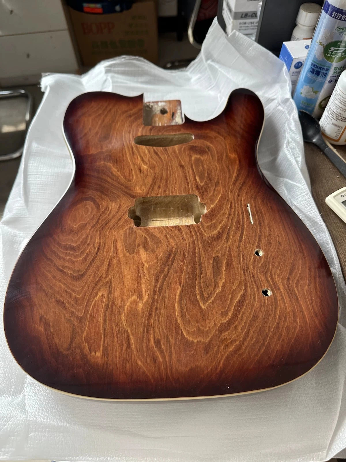 Paulownia Wood Custom Finish Guitar Body in Sunburst Fit Tele TL