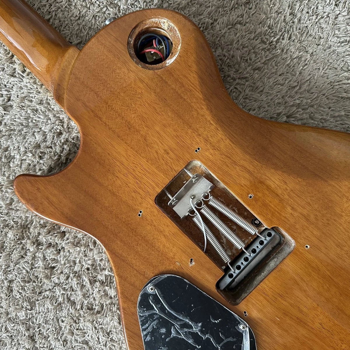 Green Burst Electric Guitar, Mahogany Body, Tiger Maple Veneer, Wilkinson Pickup