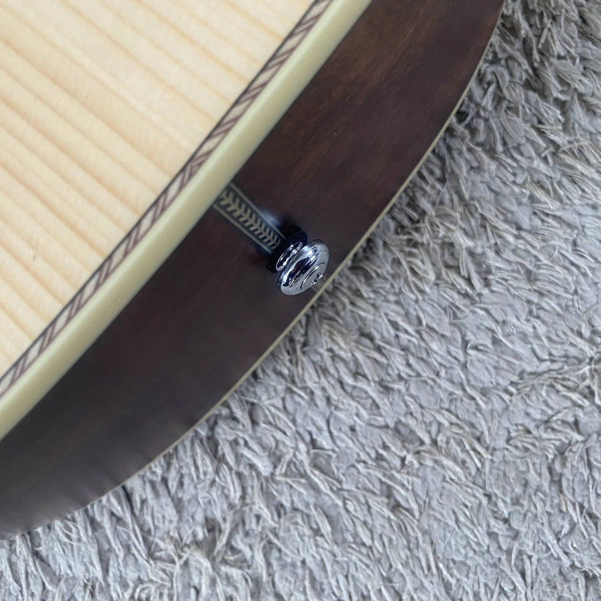 36-Inch Acoustic Guitar, Spruce Top, Rosewood Body