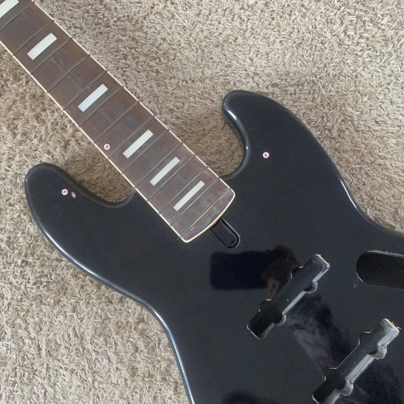 5 String Bass, Ash Wood Body, Maple Neck, Rosewood Fingerboard Fit Jazz Bass