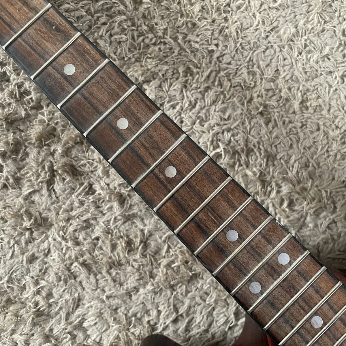 Washburn 8 String Mandolin, Spruce Veneer Top, Mahogany Neck, Rosewood Fretboard