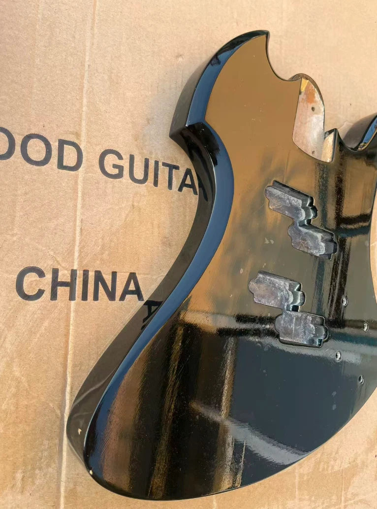 Black 4 String Bass Basswood Body Fit Mockingbird