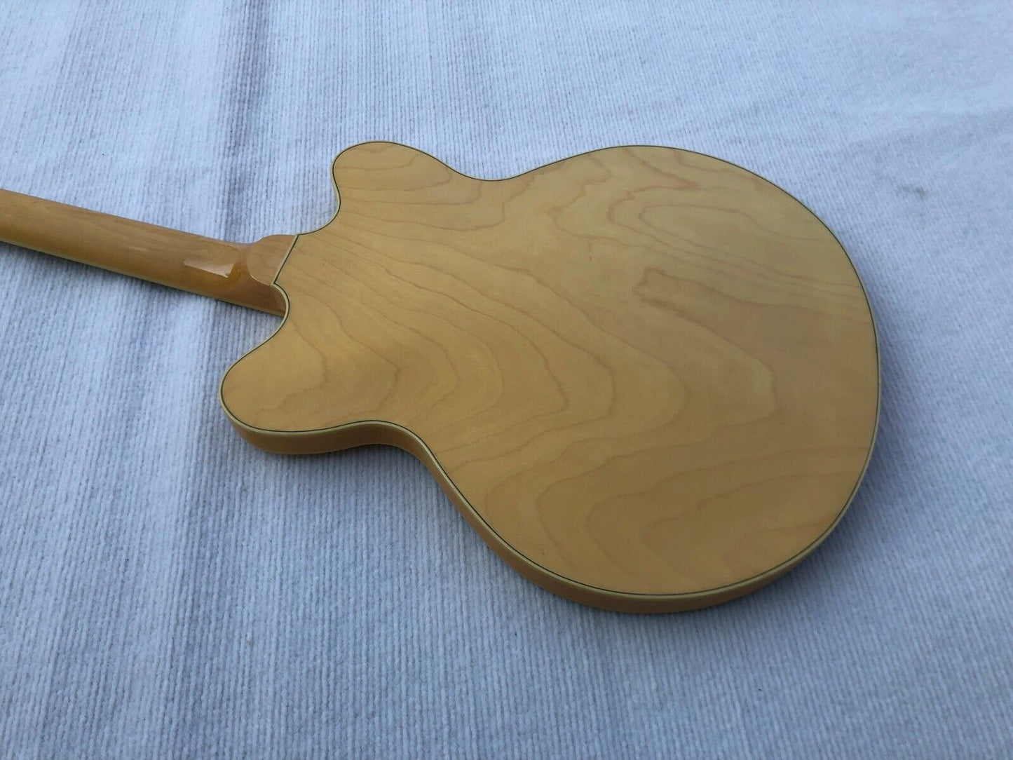 Gloss Black DIY Jazz Guitar Semi Hollow Body with Maple Neck, Rosewood Fretboard
