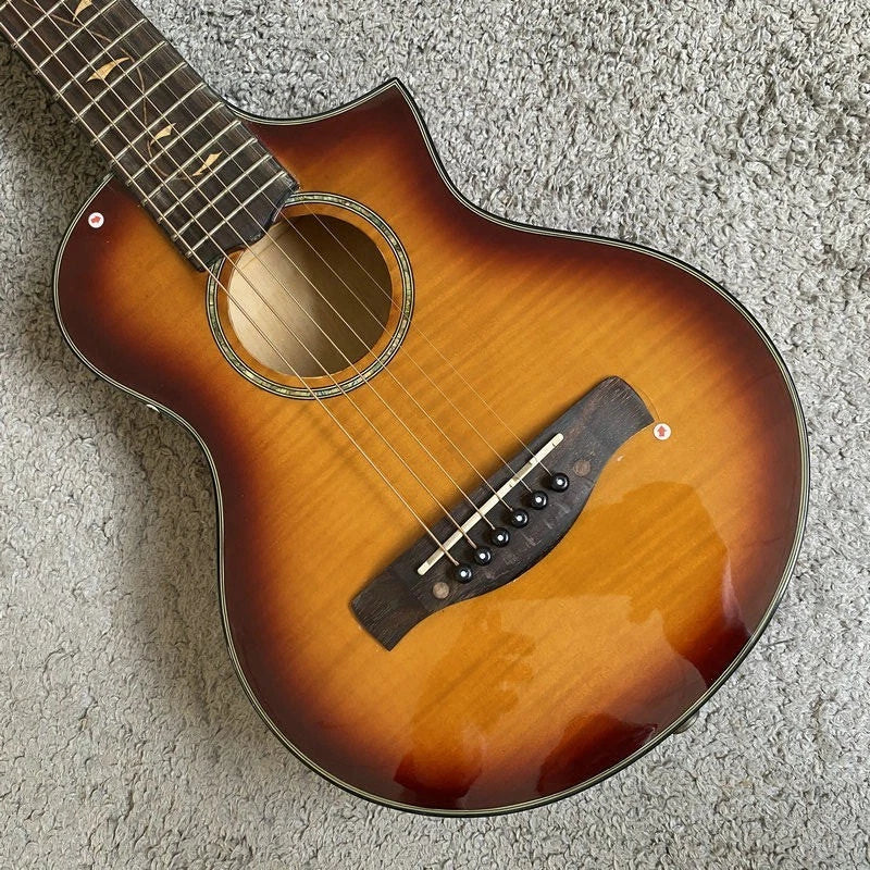 27-Inch Lili Mini Guitar, Tiger Maple Sunburst Finish