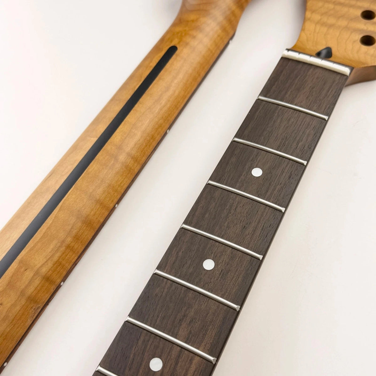Reversed Head Tiger Maple Wood Guitar Neck, Rosewood Fingerboard TL