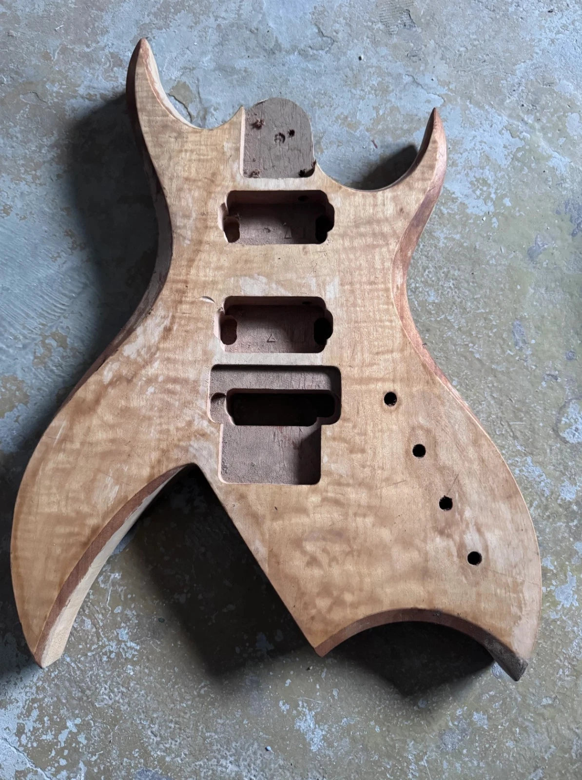 Mahogany Wood with Guitar Body Fit Bich Guitars