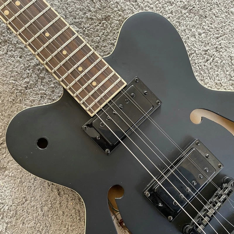 Hofner Contemporary Black Jazz Guitar, Maple Body, Mahogany Neck, Rosewood