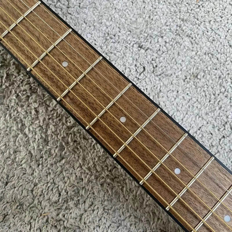 36-Inch OM All-Solid Spruce &amp; Santos Rosewood Guitar