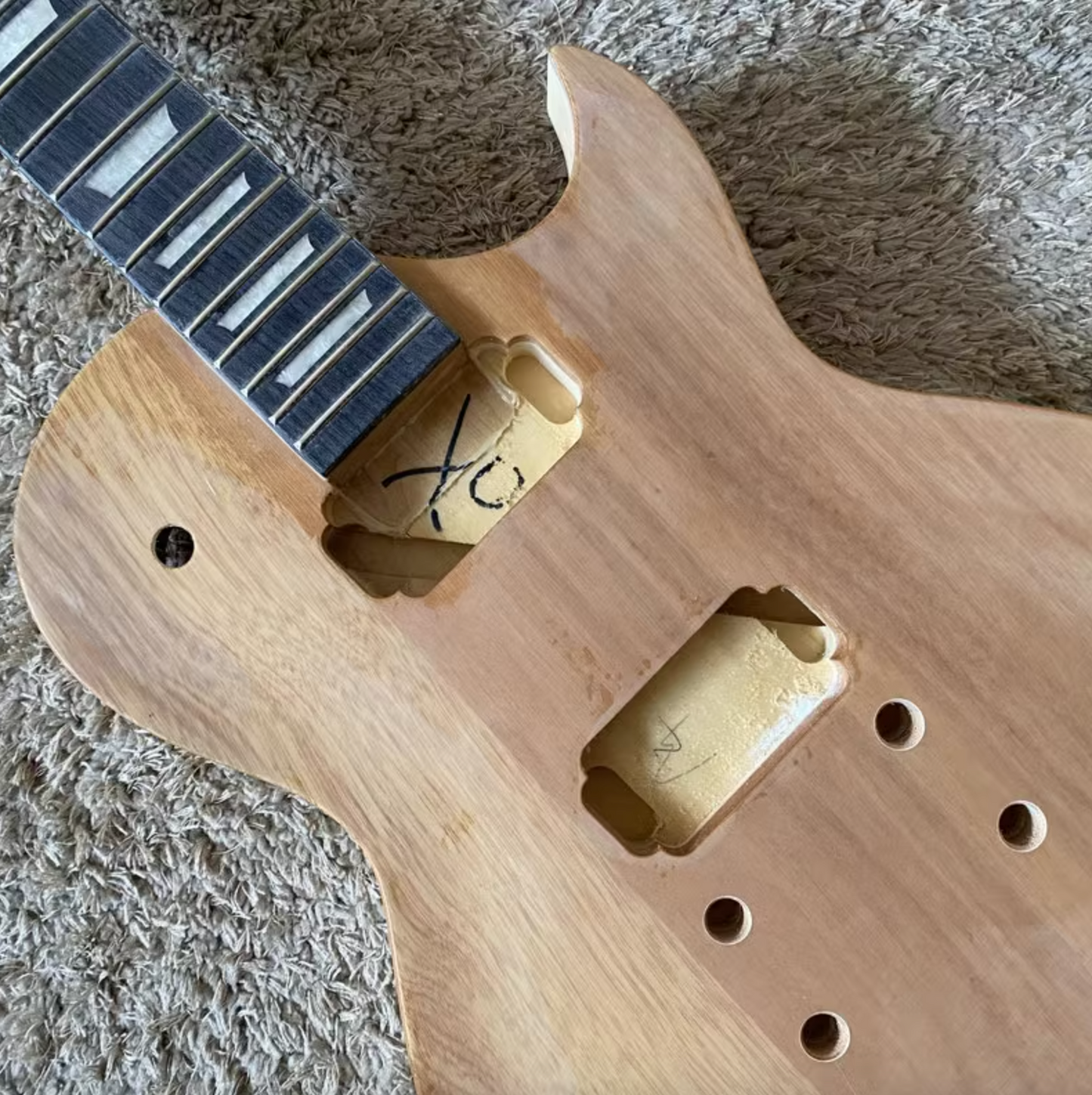 Harley Benton Solid Basswood Body, Maple Neck, Rosewood Fretboard Fit Les Paul