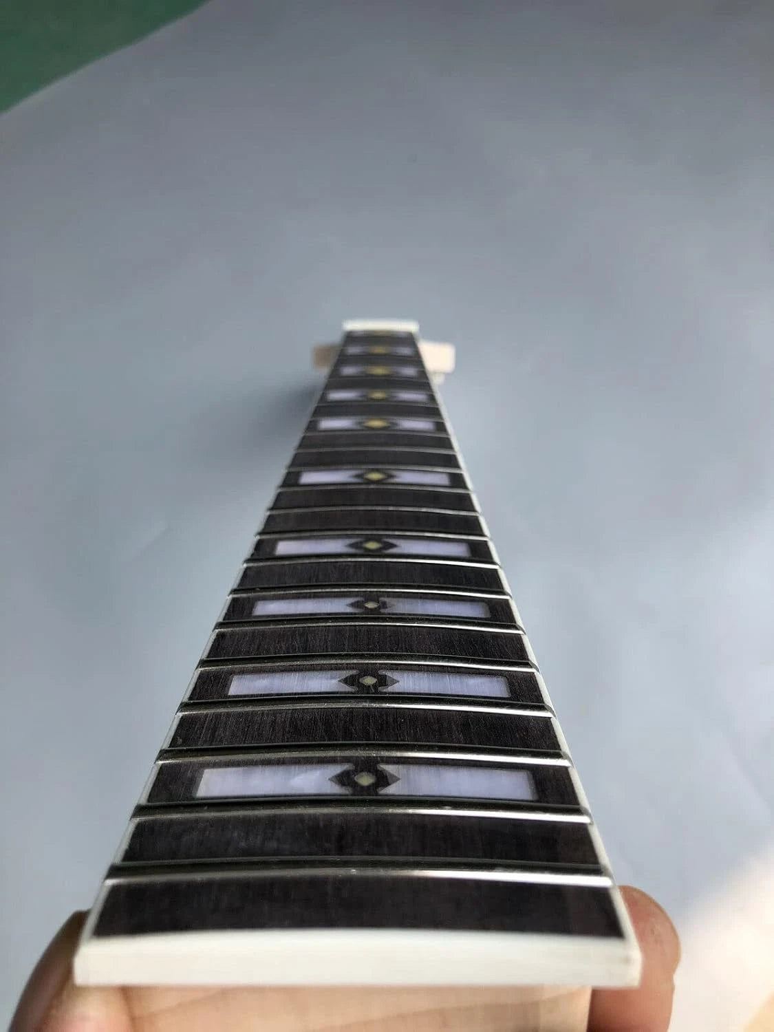 Maple Wood Electric Guitar Neck, 22 Frets Rosewood Fingerboard Fretboard
