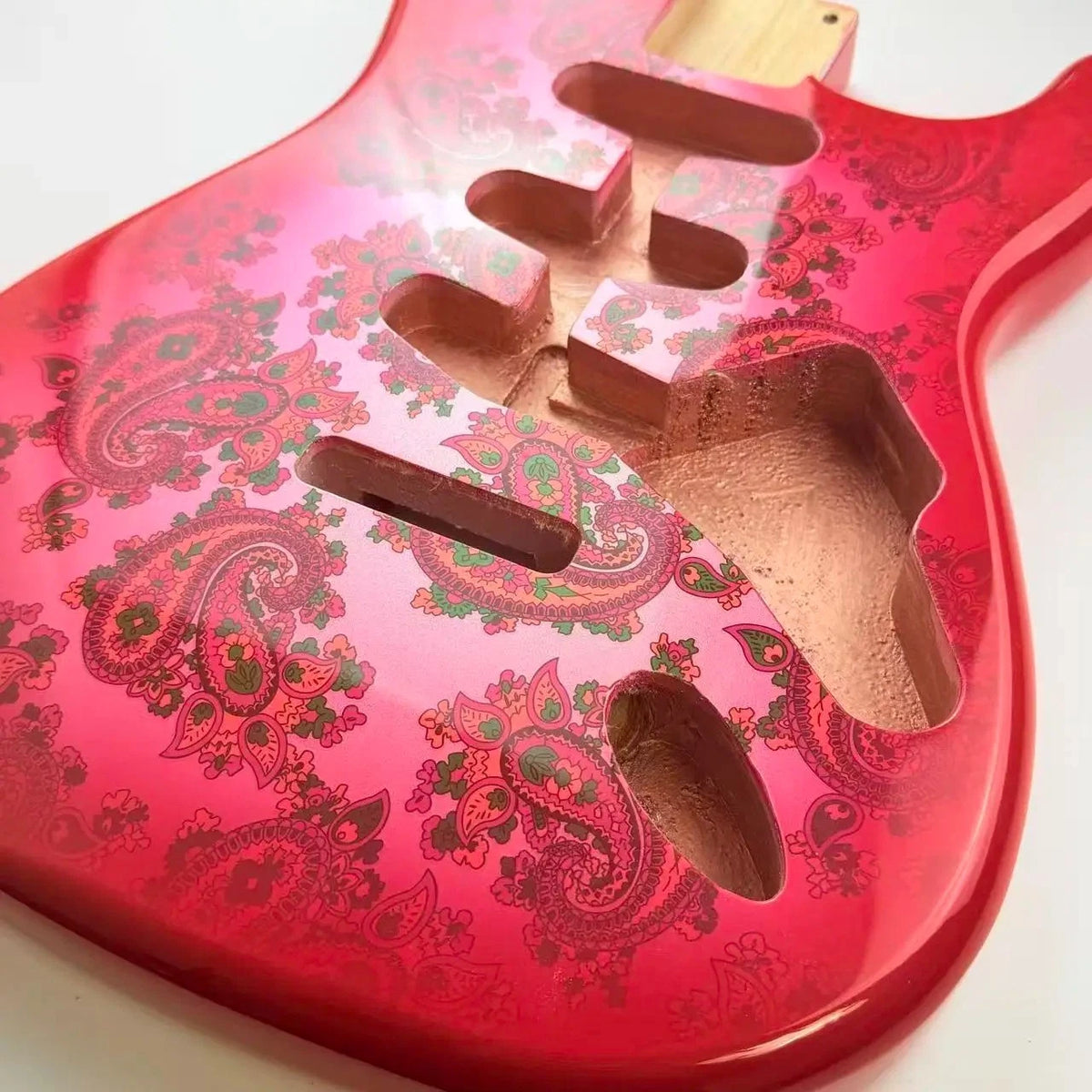 Alder Wood Red Paisley Guitar Body Fit ST