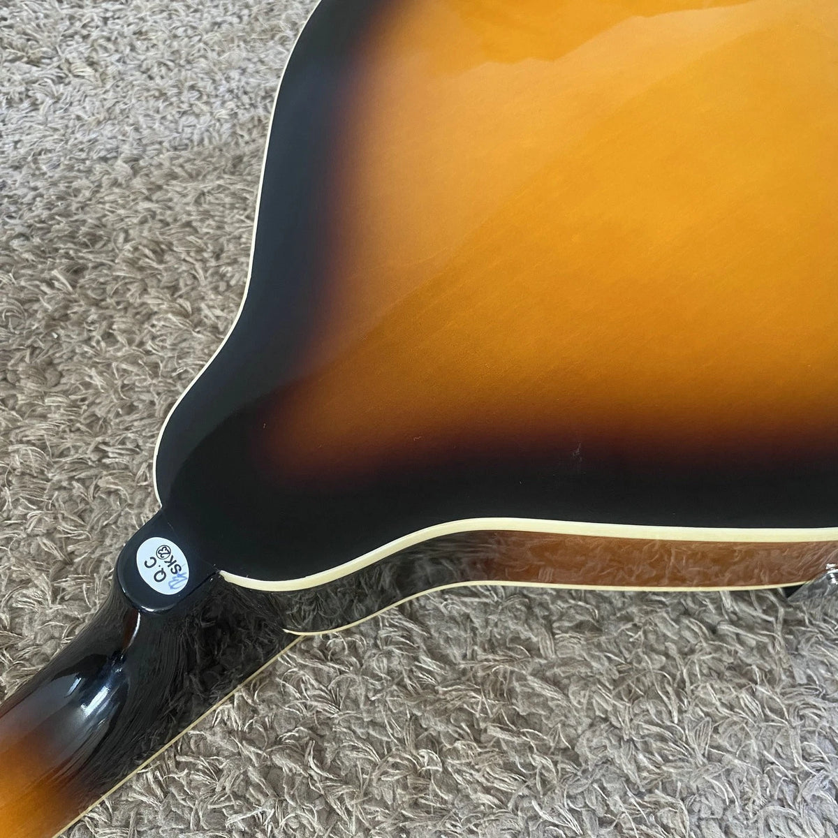 8 String Mandolin in Sunburst, Maple Neck, Rosewood Fingerboard