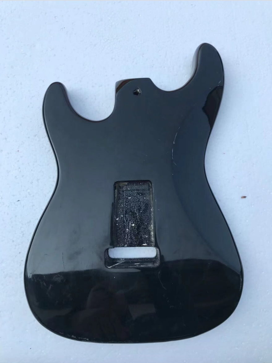Black Guitar Basswood Body Fit ST