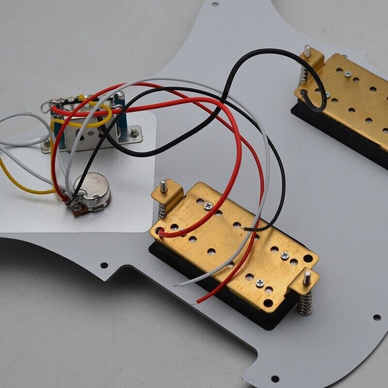 1 Set Guitar HH Prewired Loaded Pickguard Plate Fit Stratocaster ST