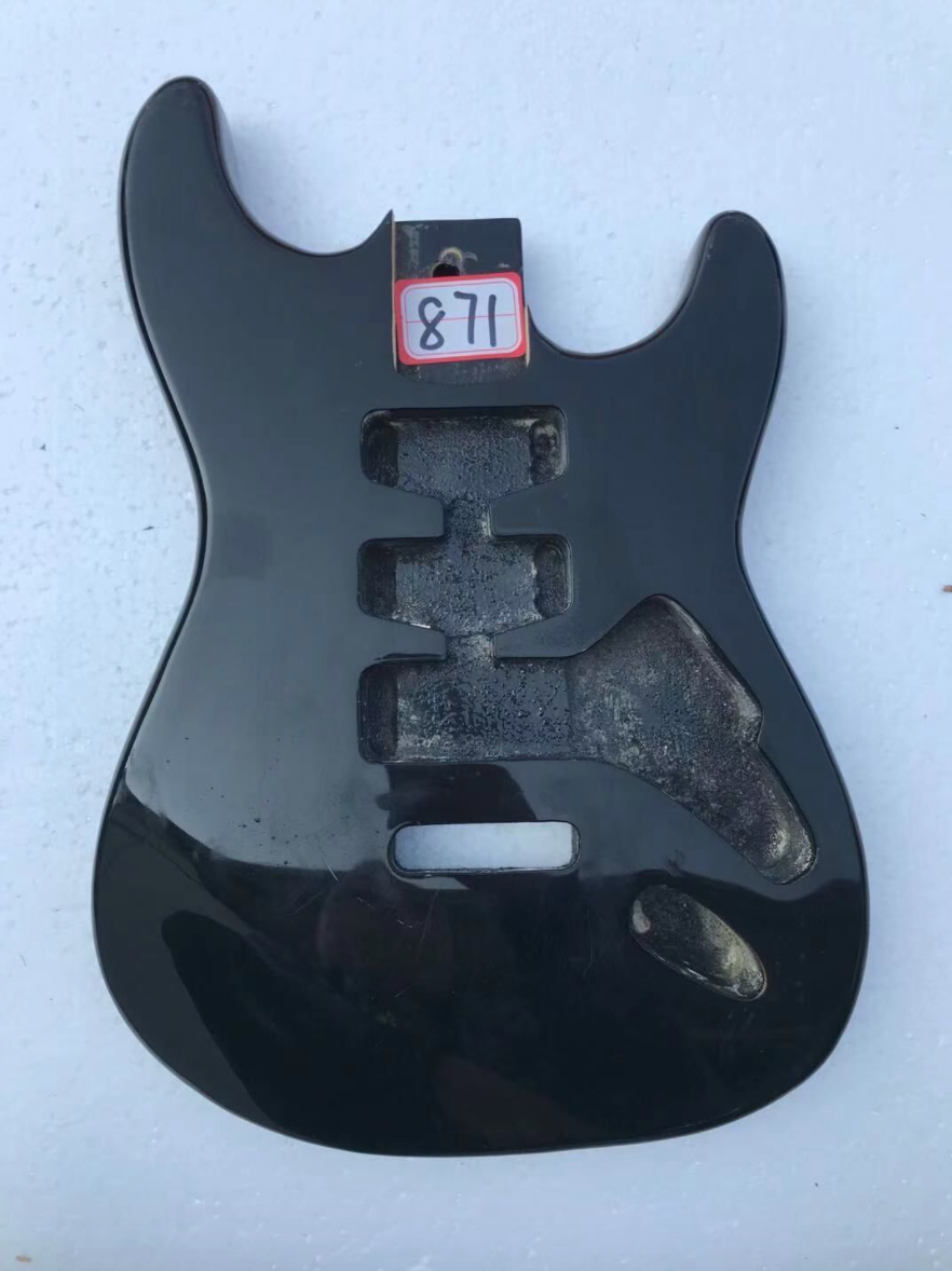 Black Guitar Basswood Body Fit ST