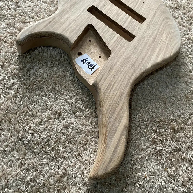 Zebra Wood Top Electric Bass Guitar Okoume Wood Body